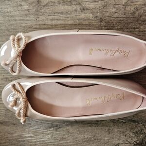 Pretty Ballerinas Cream Ballet Flats